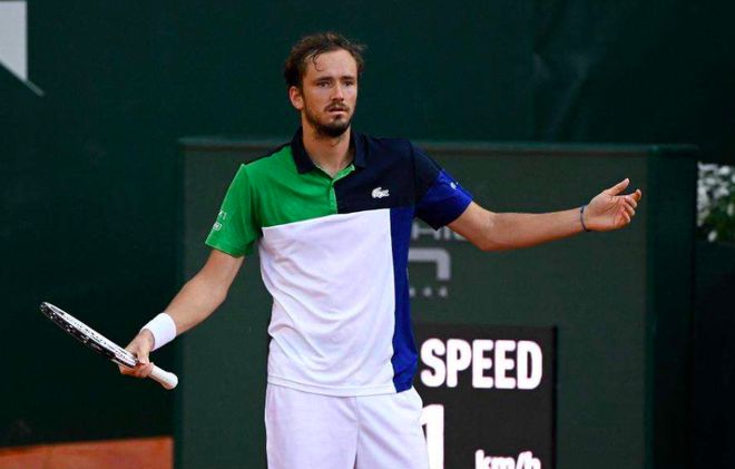 利亚则通过 利亚则通过