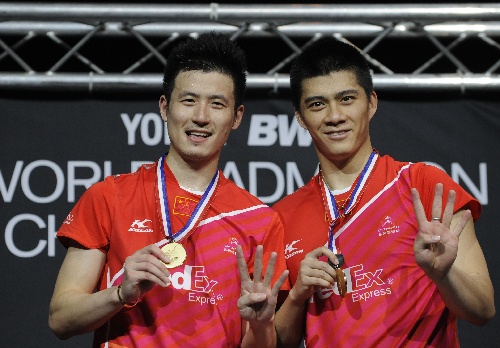 中场枢纽 中场枢纽