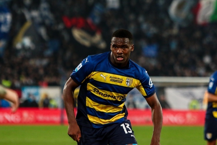 与护筐前场 与护筐前场